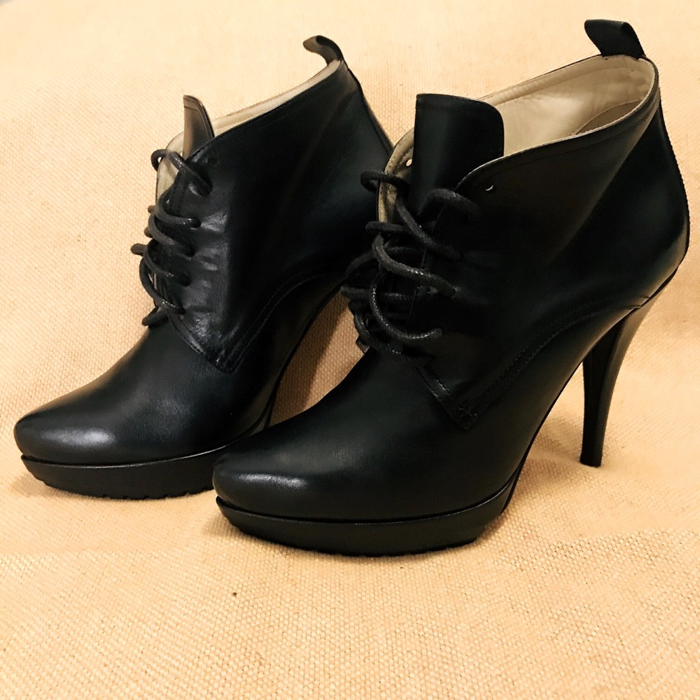 New Pre Owned ADAMI Vero Cuoio Italian Leather Bootie Size 38 (Narrow)